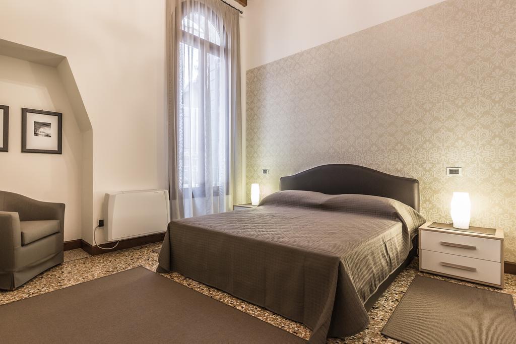 Ca' Del Monastero 3 Collection Apartment For 4 Guests With Lift Veneţia Cameră foto